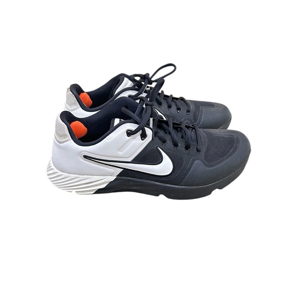 Nike alpha Huarache elite 2 Turf black White Athletic Shoes sneakers size 11 - Picture 1 of 10